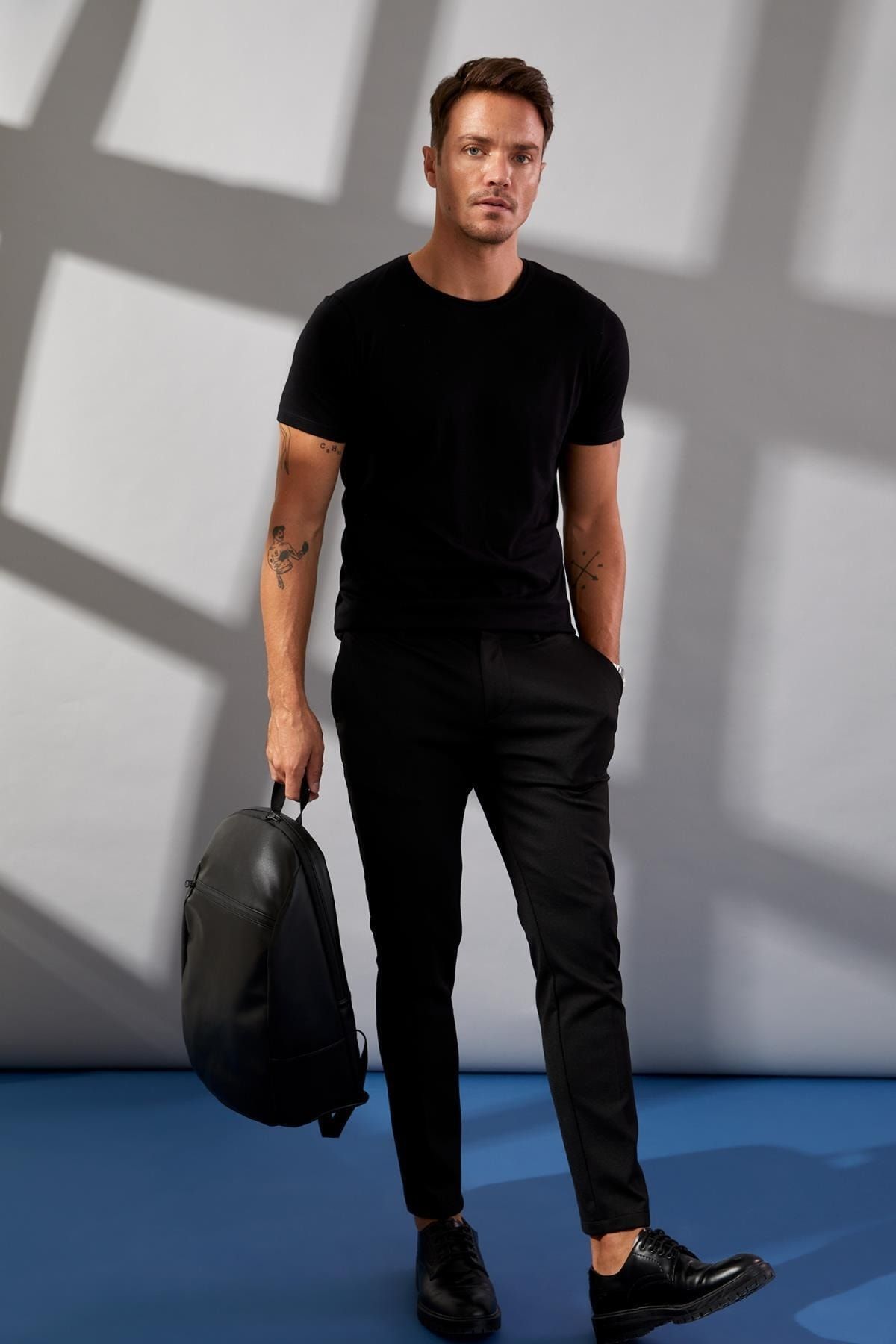 Slim Fit Bisiklet Yaka Premium Kalite Basic Pamuklu Penye Tişört